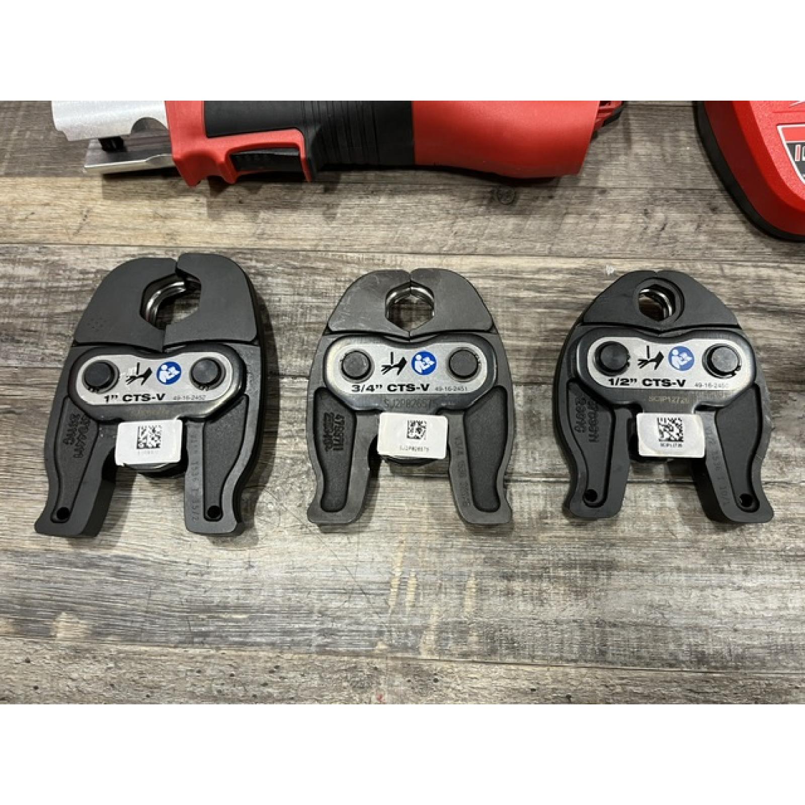 AS-IS Milwaukee 12-Volt Lithium-Ion FORCE LOGIC Copper Press Tool Kit