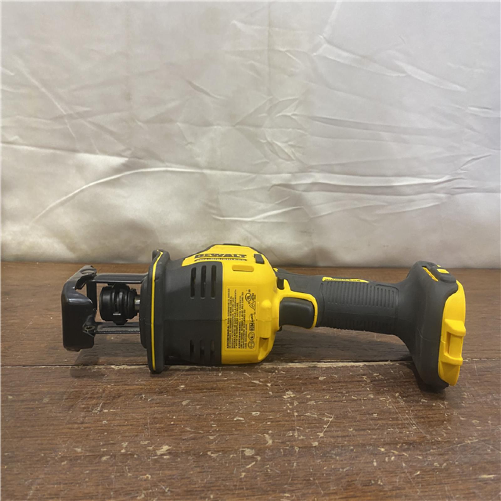 AS-IS Dewalt DCS369B ATOMIC 20V MAX Cordless One-Handed Reciprocating Saw (Tool Only)