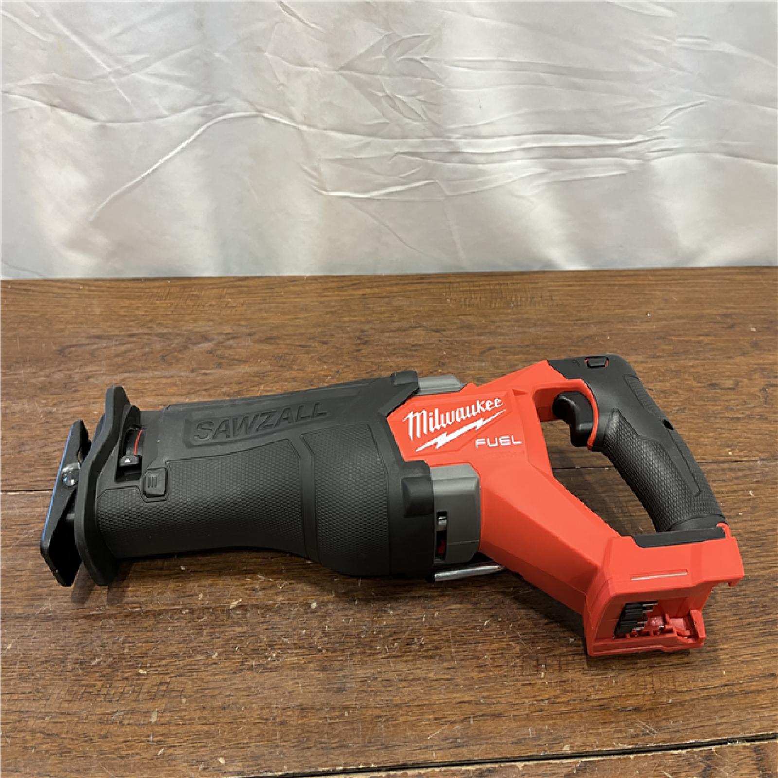 AS-IS- Milwaukee M18 Fuel Sawzall Brushless Cordless Reciprocating Saw (TOOL ONLY)