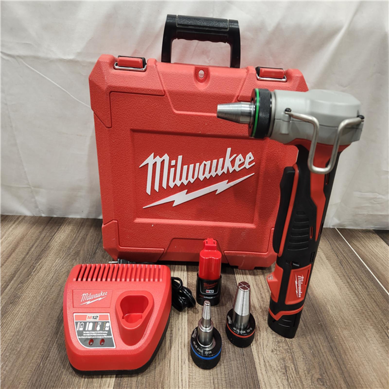 AS-IS- Milwaukee M12 12V Lithium-Ion Cordless PEX Expansion Tool Kit with (2) 1.5 Ah Batteries  (3) Expansion Heads and Hard Case