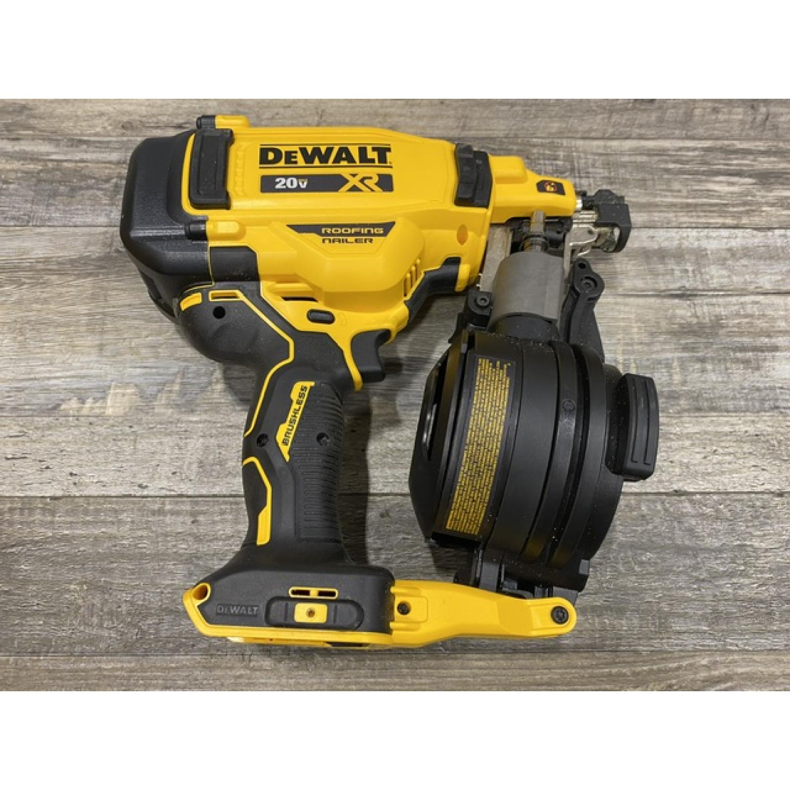 AS-IS DEWALT 20V MAX Lithium-Ion 15-Degree Electric Cordless Roofing Nailer Kit