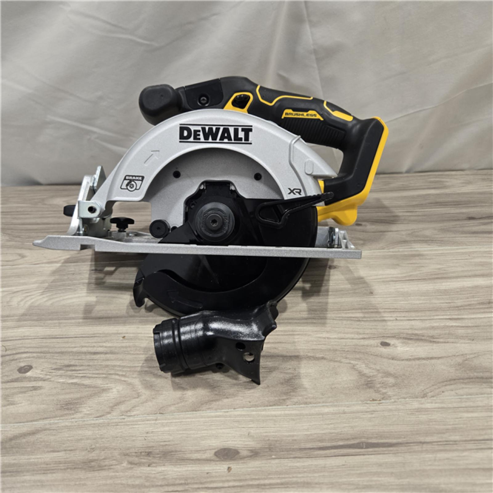 AS-IS DeWALT DCS565B 20V Max 6.5 Cordless Circular Saw (TOOL ONLY)