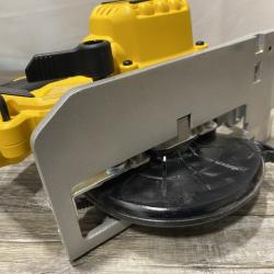 AS-IS DEWALT 20V MAX Cordless Brushless 6-1/2 in. Sidewinder Style Circular Saw (Tool Only)