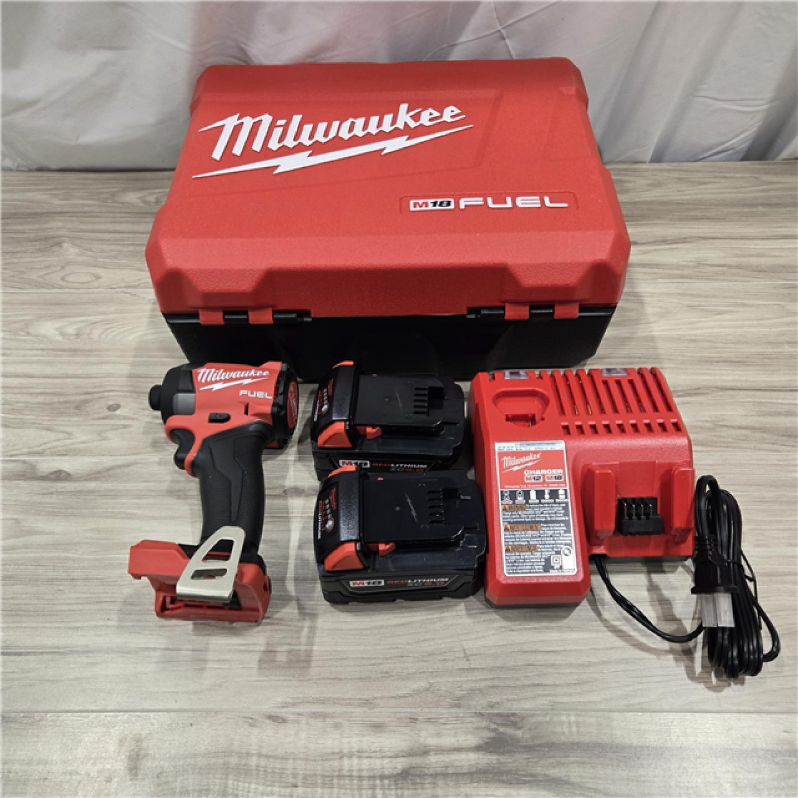 LIKE NEW! - Milwaukee 2953-22 M18 FUEL Hex Impact Driver Kit