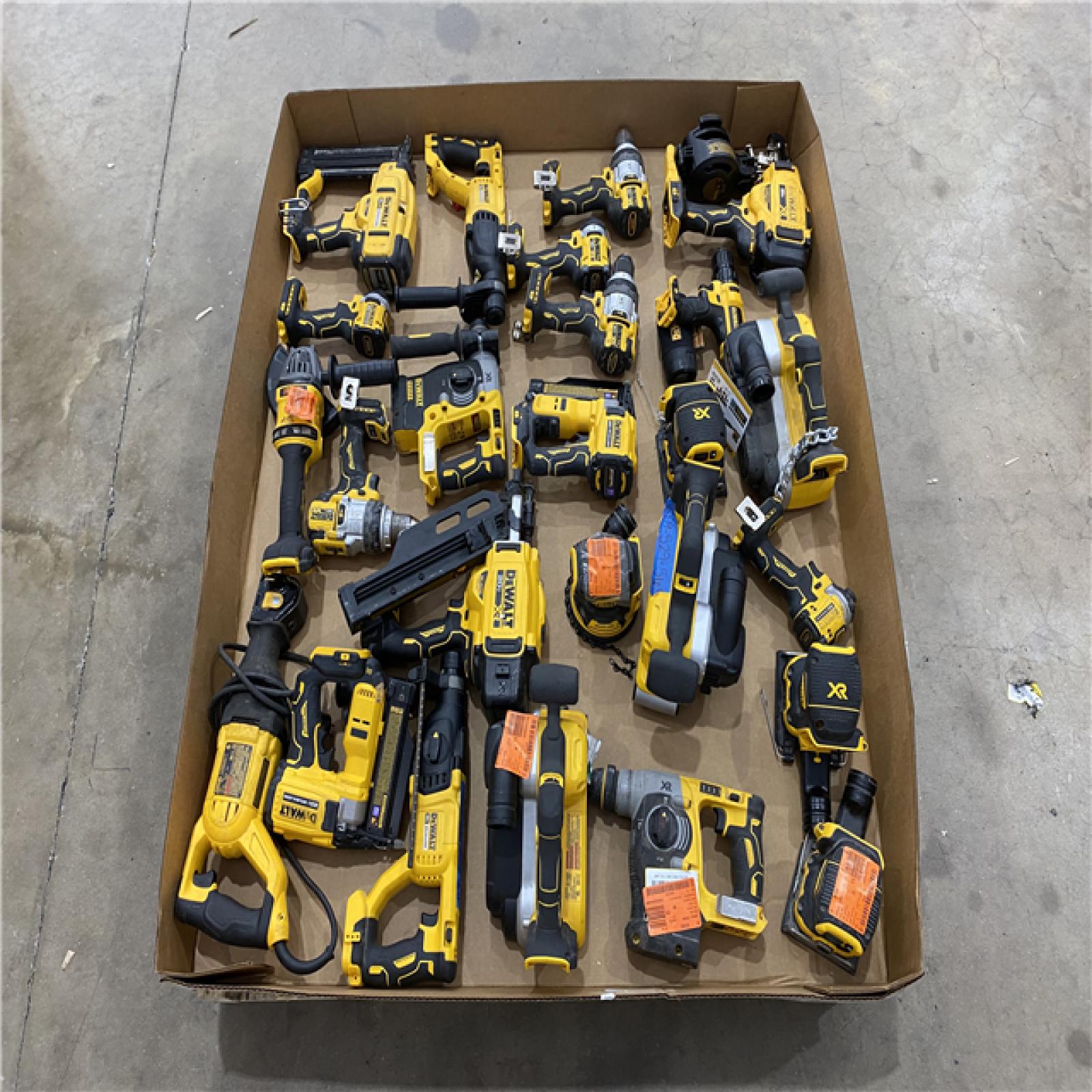 Houston Location AS IS - Tool Pallet