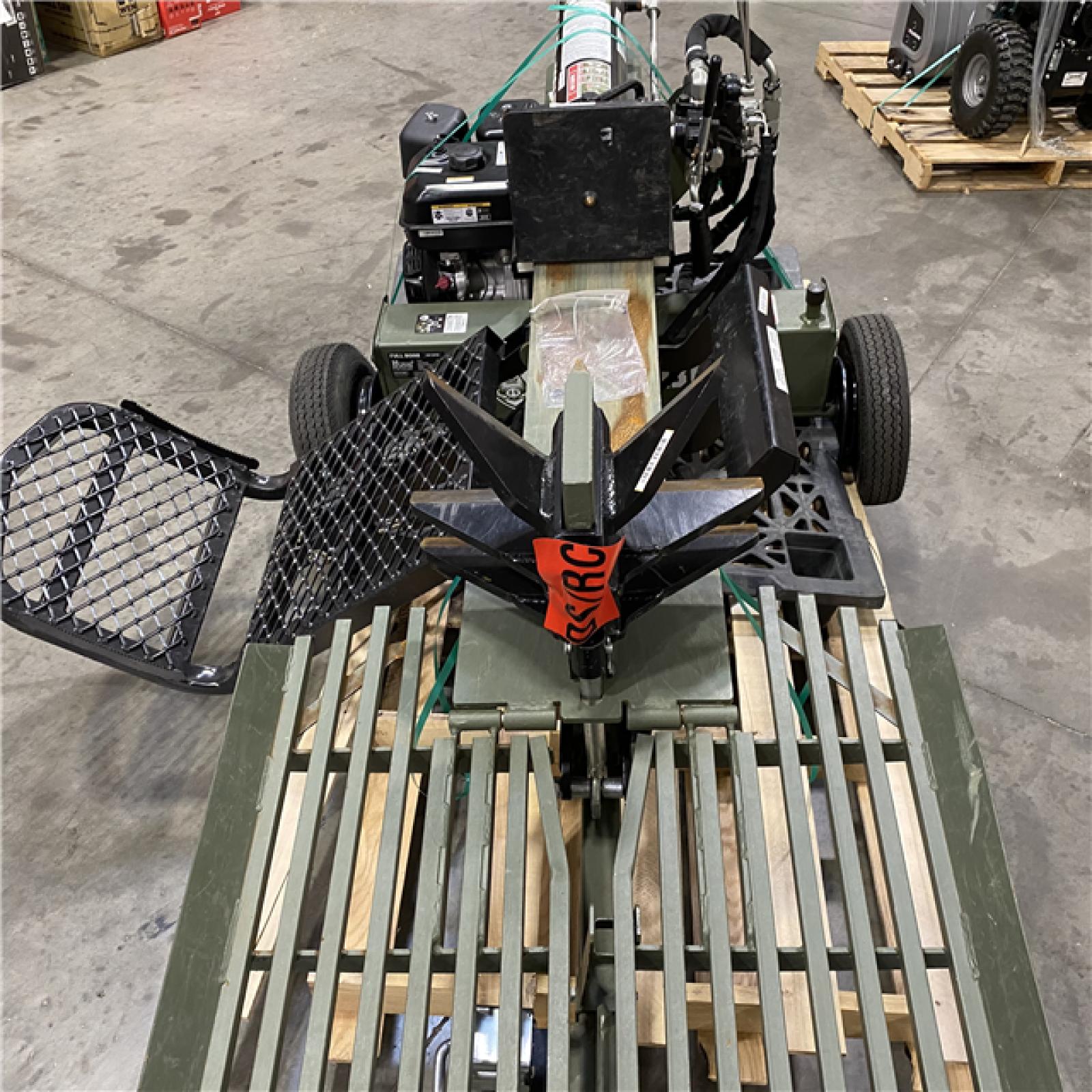 Dallas Location - As-Is  FULL BOAR H6135FB 35-Ton 306cc Gas Log Splitter