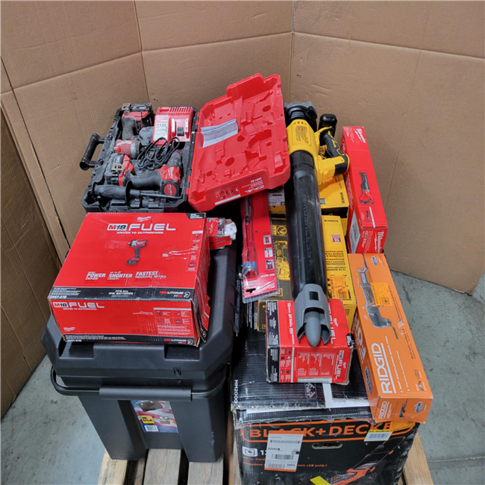 CALIFORNIA AS-IS TOOL PALLET