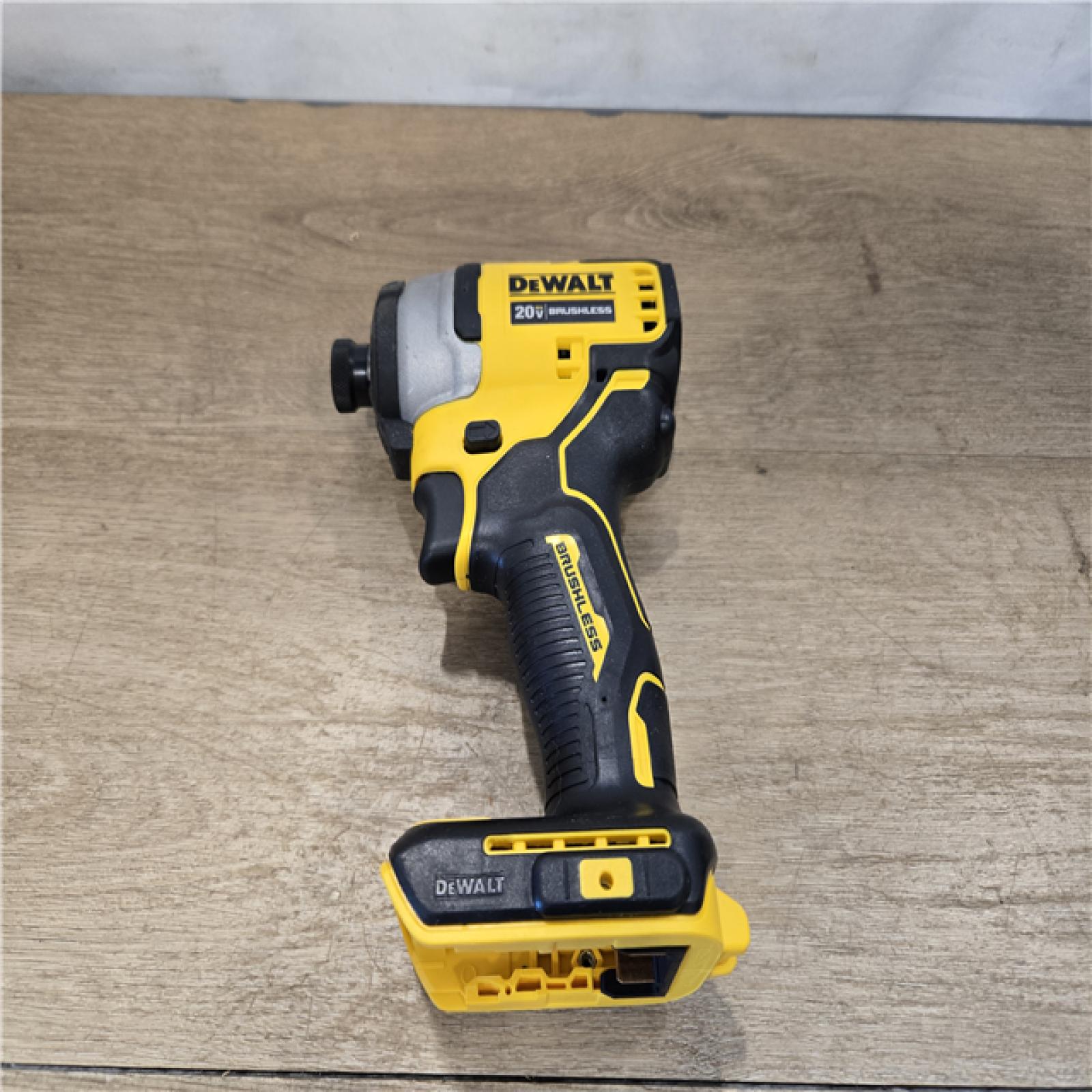 AS-IS DEWALT ATOMIC 20V Cordless (4-Tool) Combo Kit