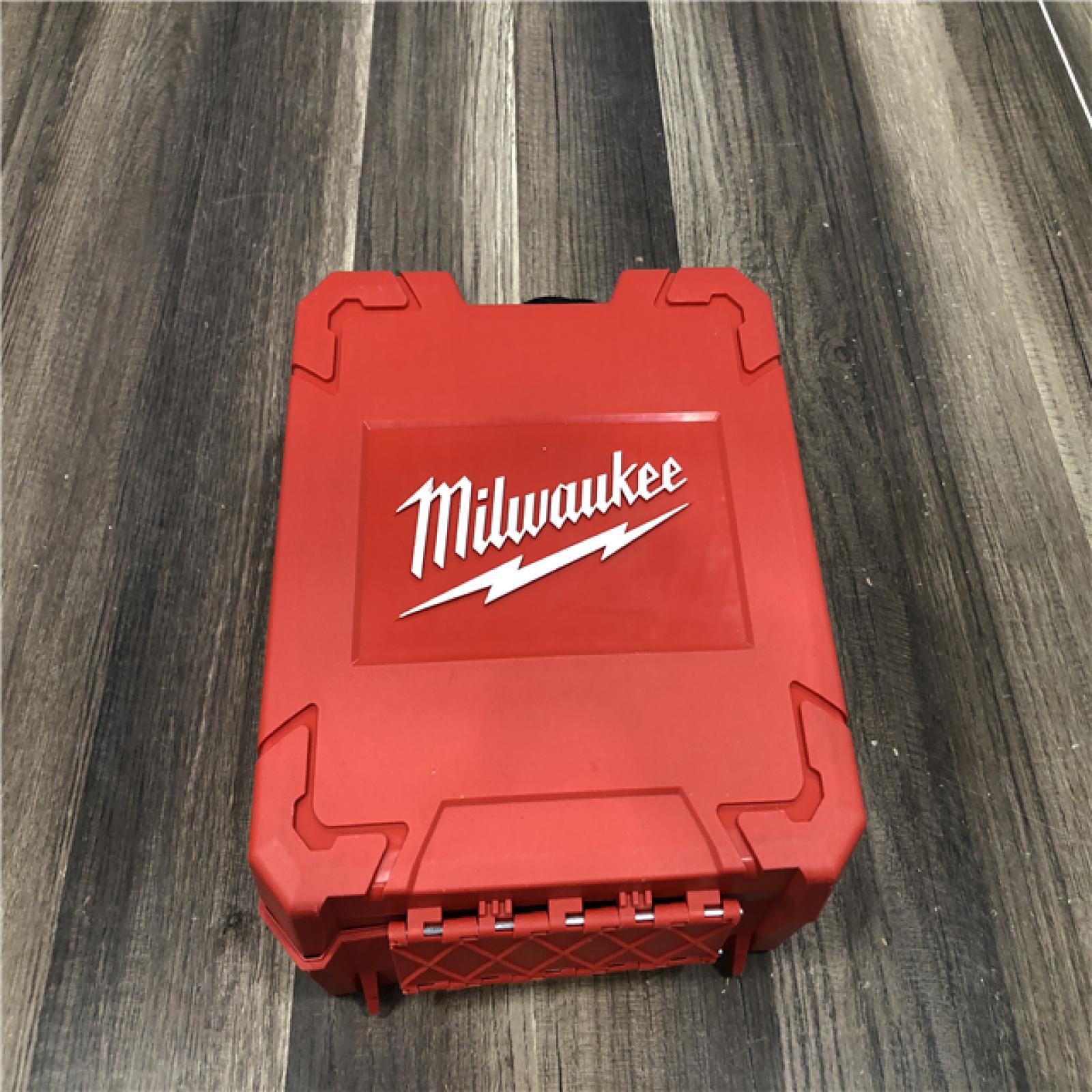 AS-IS Milwaukee Hole Dozer General Purpose Bi-Metal Hole Saw Set (28-Piece)