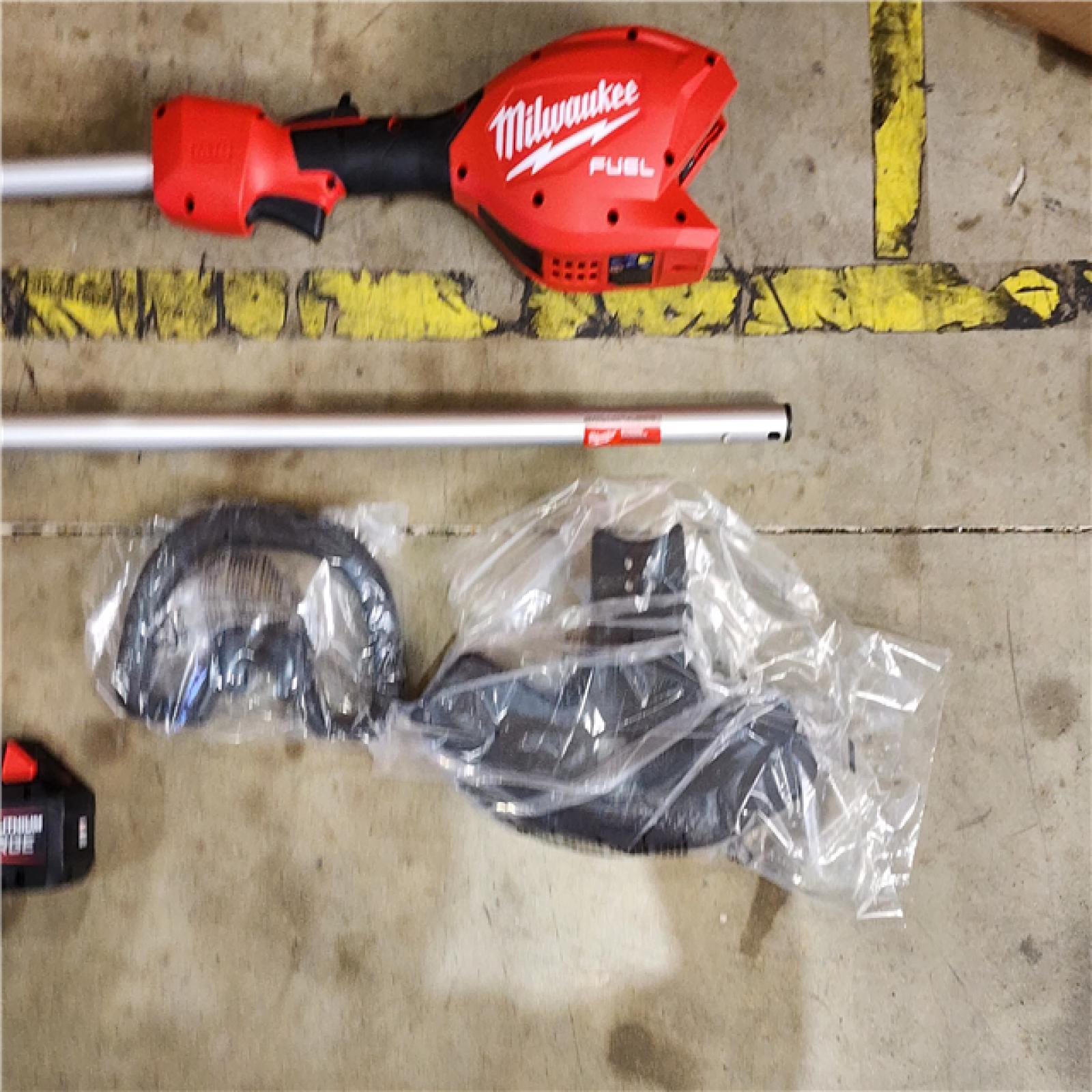 HOUSTON LOCATION - AS-IS (APPEARS LIKE NEW) M18 FUEL 18V 16 in. Brushless Cordless Battery Powered String Trimmer W/QUIK-LOK Attachment Capability & 8.0 Ah Battery