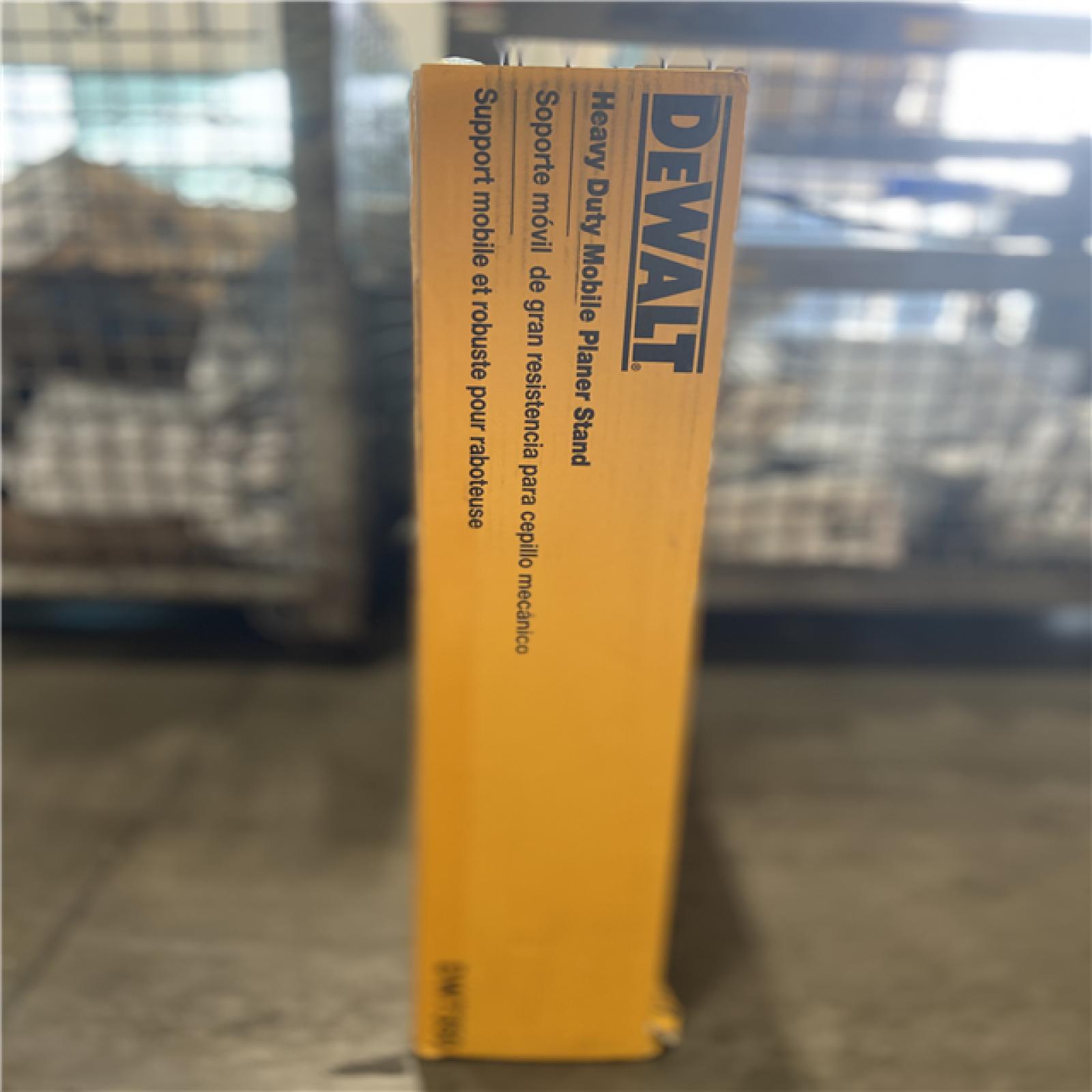 DALLAS LOCATION - DEWALT Mobile Thickness Planer Stand