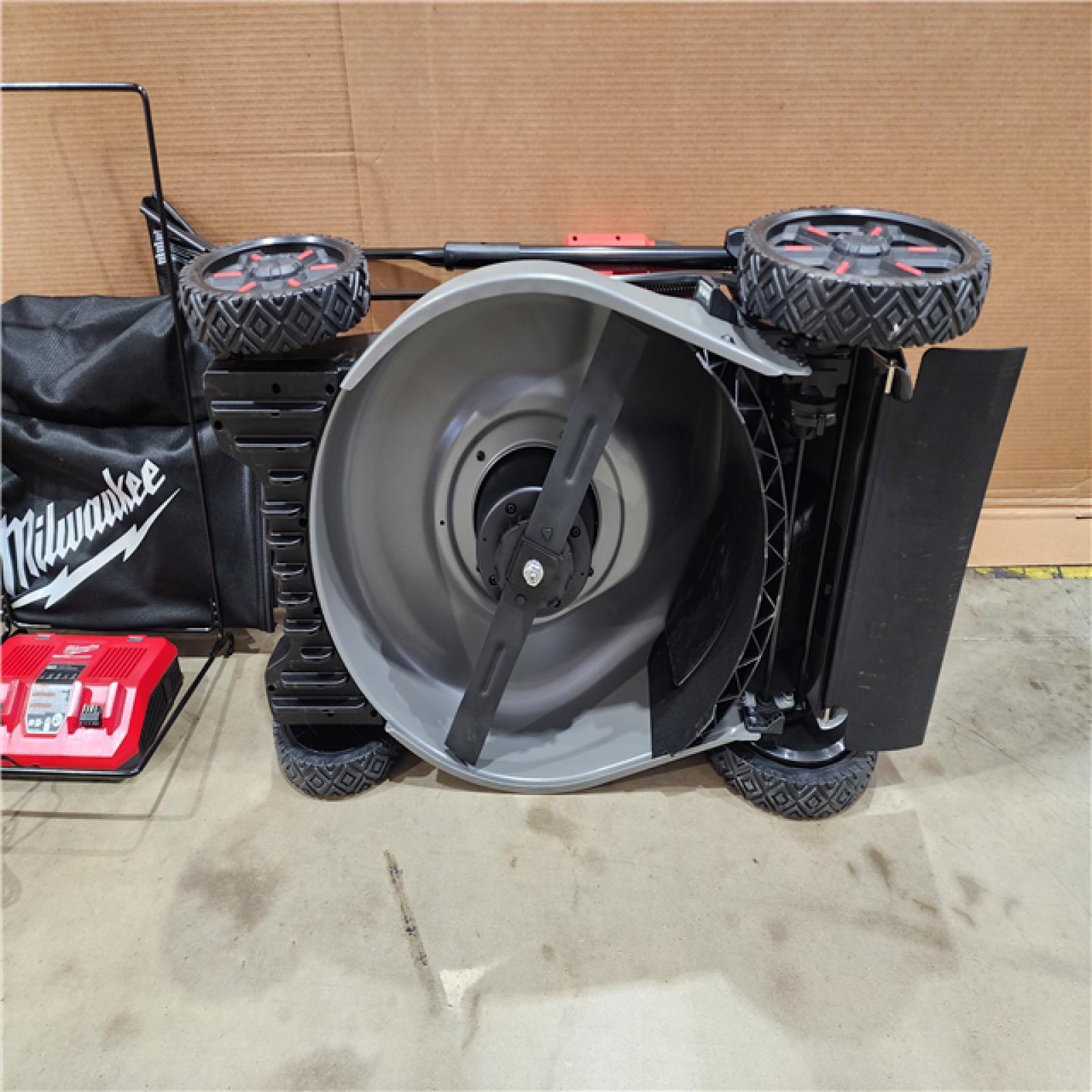 M18 FUEL Brushless Cordless 21 in. Walk Behind Dual Battery Self-Propelled Mower W/ Rapid Charger