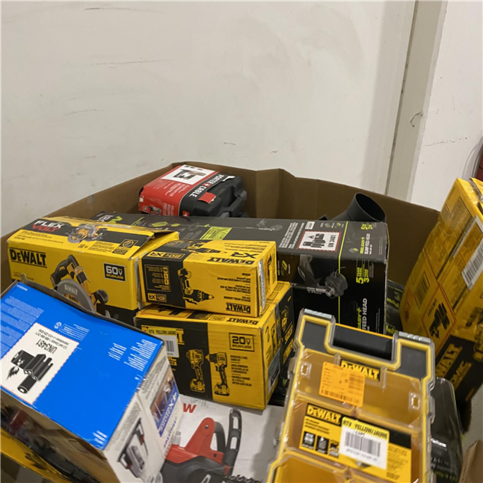 DALLAS LOCATION - AS-IS TOOL PALLET