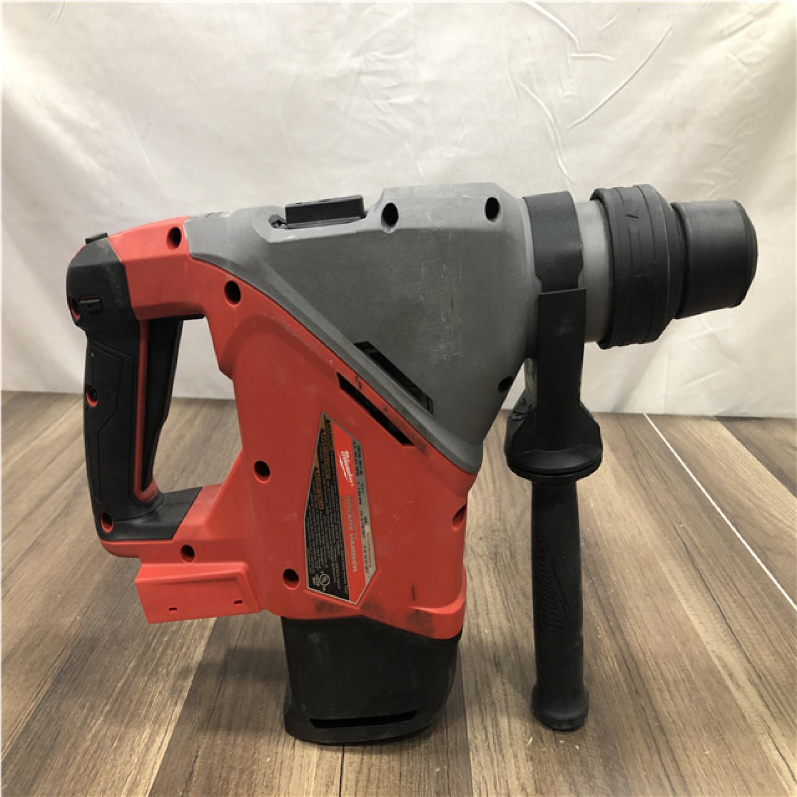 AS-IS Milwaukee FUEL 18V Lithium-Ion Brushless Cordless 1-9/16 in. SDS-Max Rotary Hammer (Tool-Only)