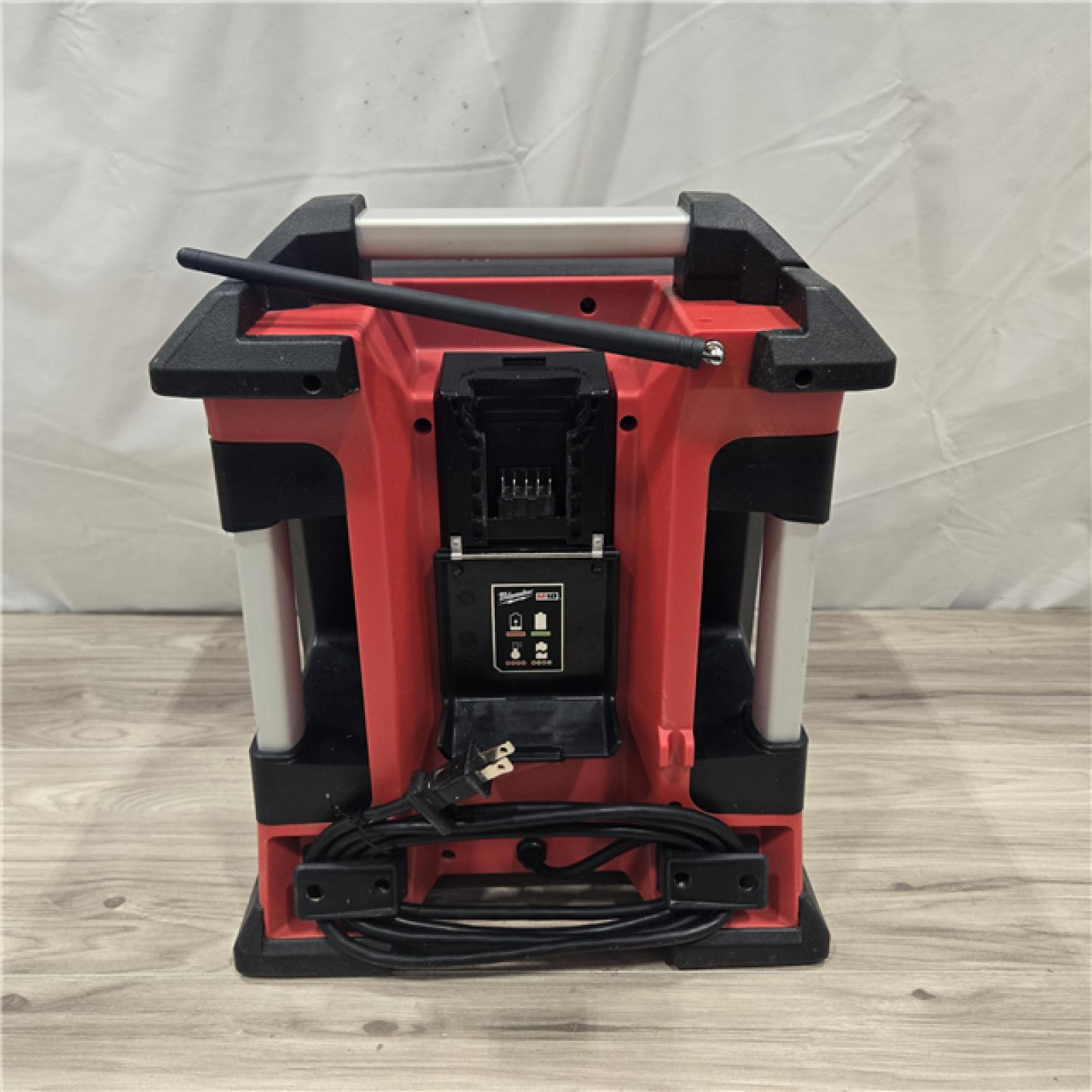 AS-IS Milwaukee M18 Lithium-Ion Cordless Jobsite Radio/Charger