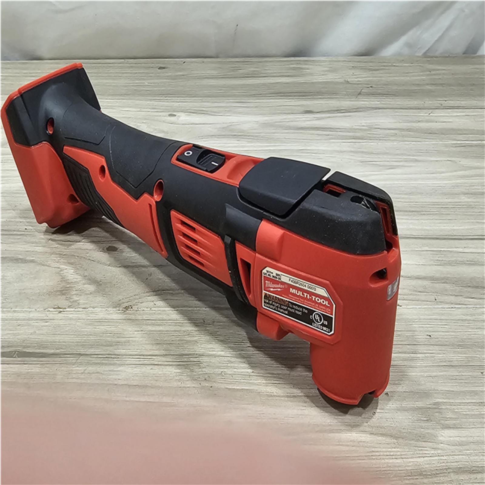 AS-IS Milwaukee 18V Lithium-Ion Cordless Oscillating Multi-Tool (Tool-Only)
