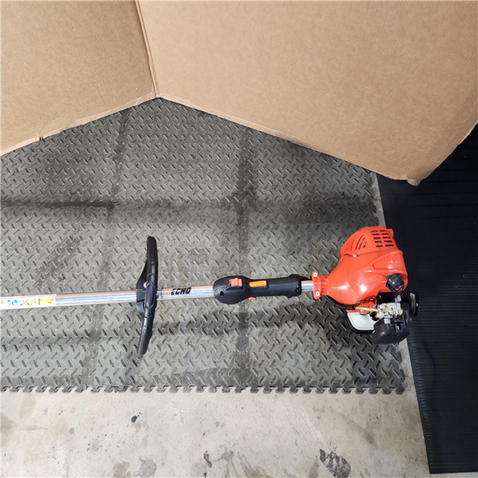 HOUSTON LOCATION - AS-IS Echo 16 Inch 21.2 CC Engine Straight Shaft String Trimmer - SRM-2120
