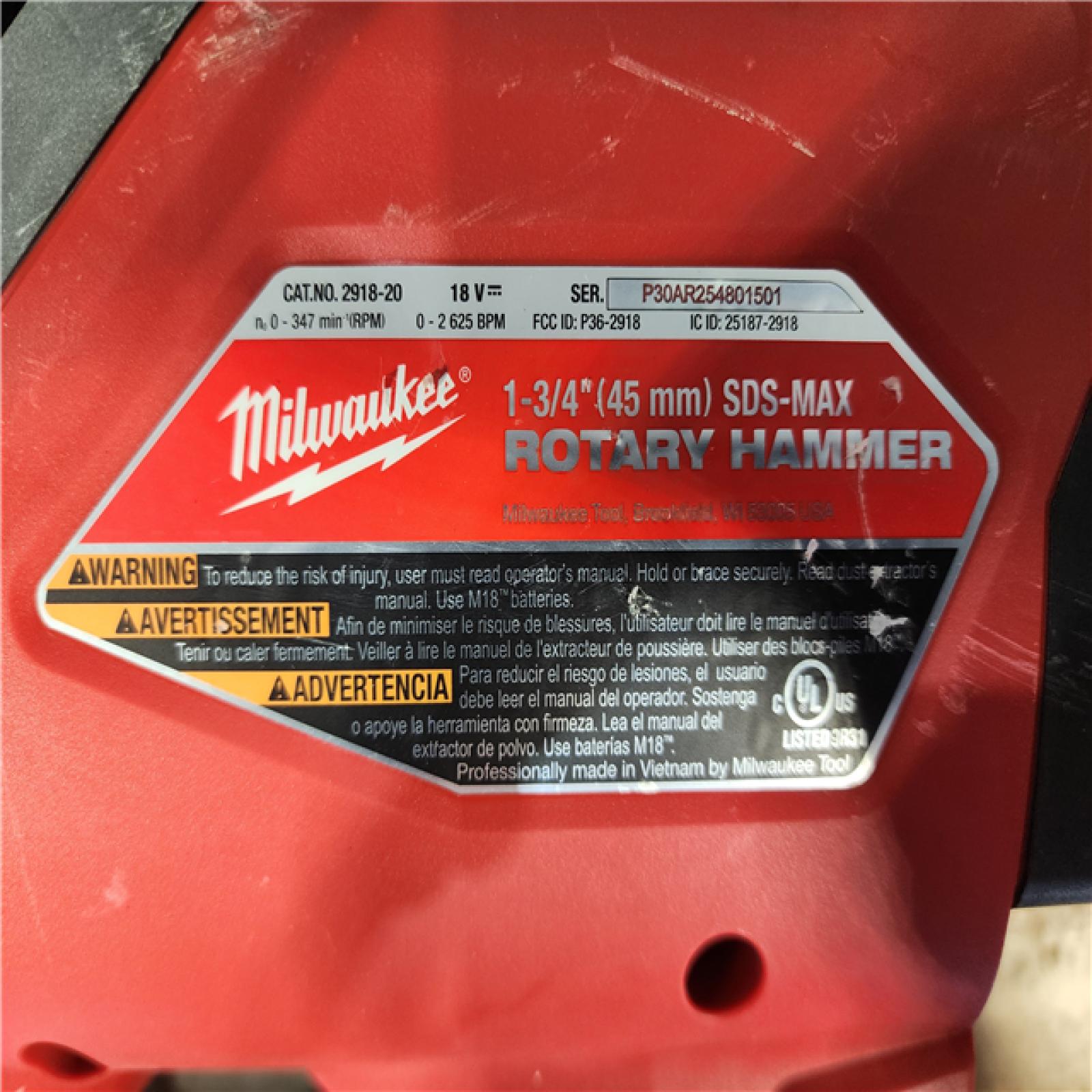 HOUSTON LOCATION - AS-IS M18 FUEL 18V Lithium-Ion Brushless Cordless 1-3/4 in. SDS-Max Rotary Hammer (Tool-Only)