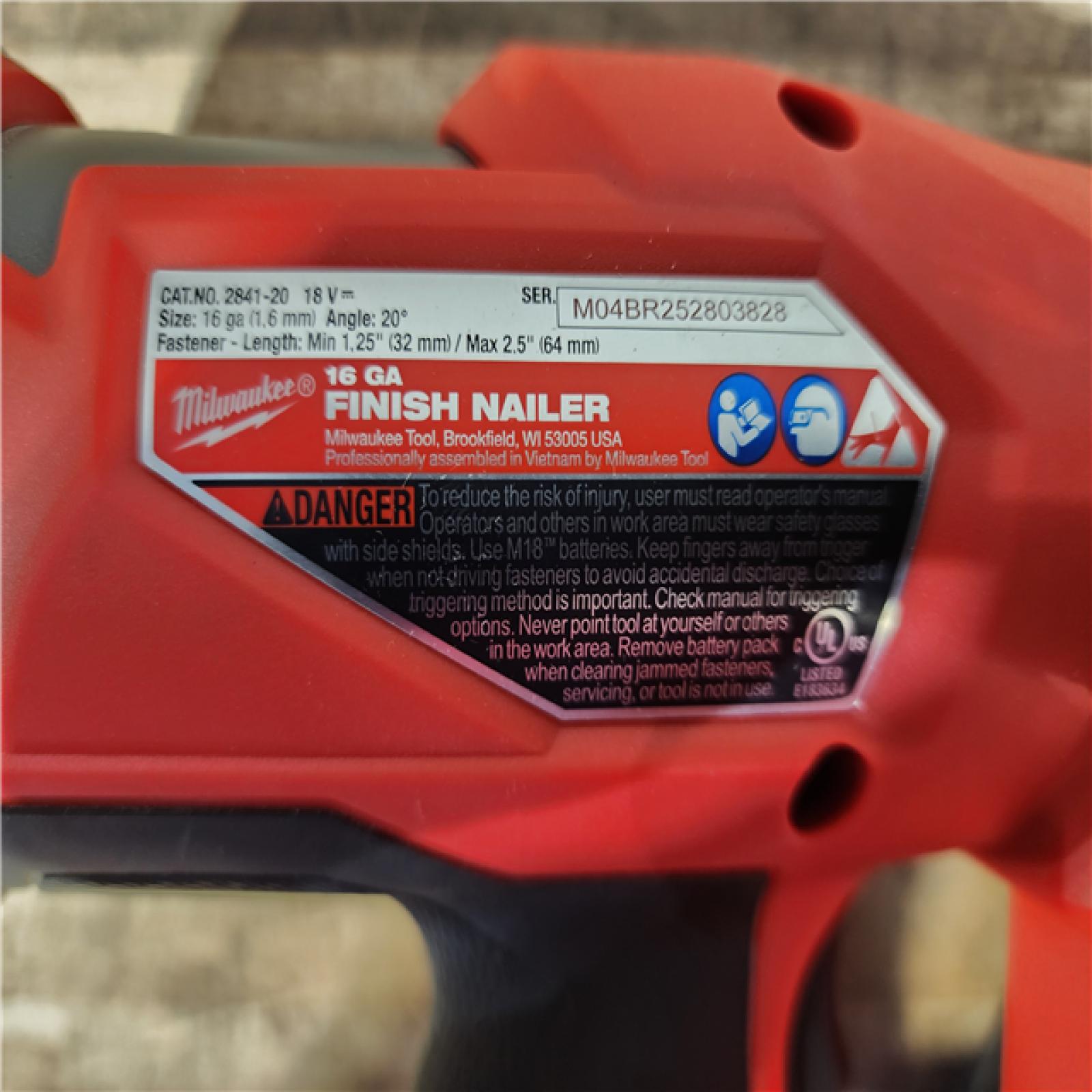 HOUSTON LOCATION - AS-IS Milwaukee FUEL 18-Volt Lithium-Ion Brushless Cordless Gen II 16-Gauge Angled Finish Nailer (Tool-Only)