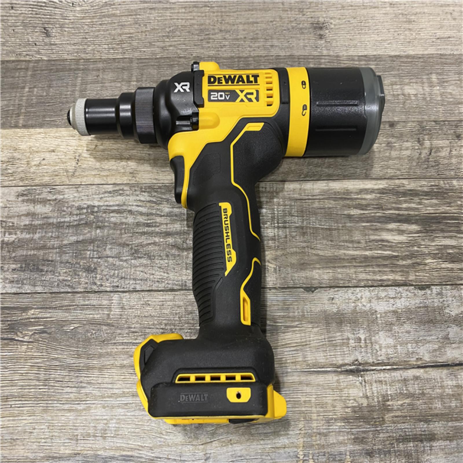 AS-IS DEWALT 20V MAX XR Lithium-Ion Brushless Cordless 3/16 in. Rivet Tool Kit
