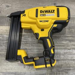 AS-IS DEWALT 20V MAX XR Lithium-Ion Cordless 18-Gauge Narrow Crown Stapler Kit