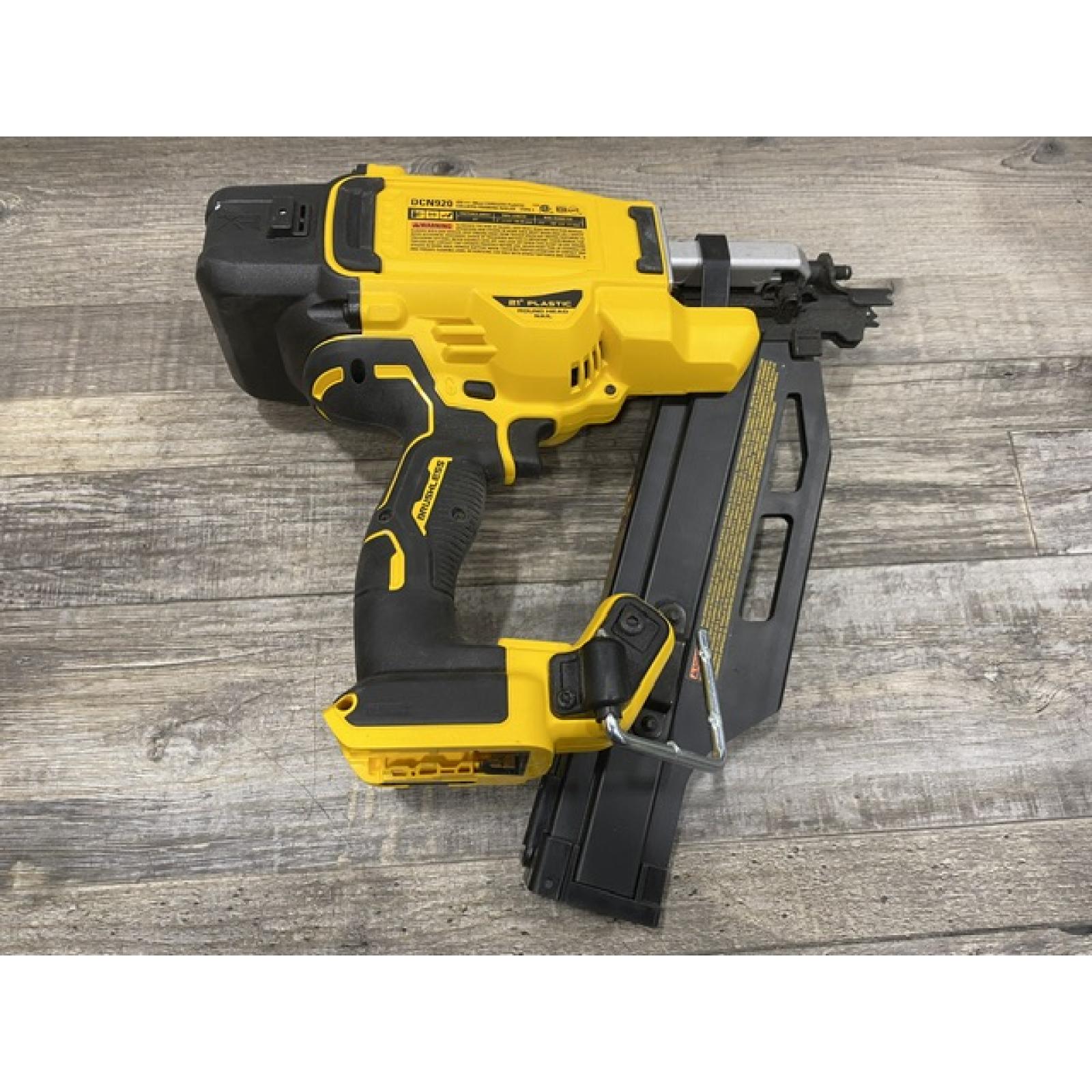 AS-IS DEWALT 20-Volt 21° Cordless Framing Nailer (Tool-Only)