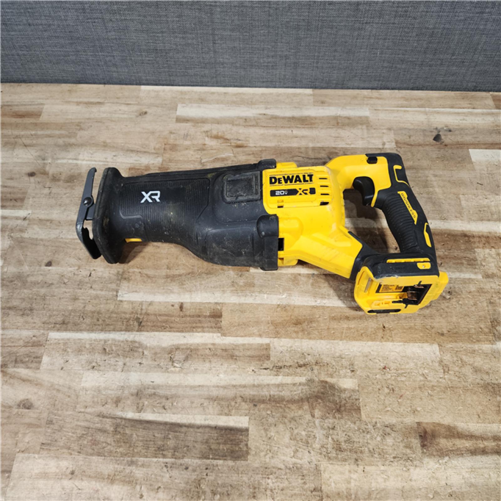 HOUSTON LOCATION - AS - IS DEWALT 20-Volt XR Cordless Reciprocating Saw (Tool Only)