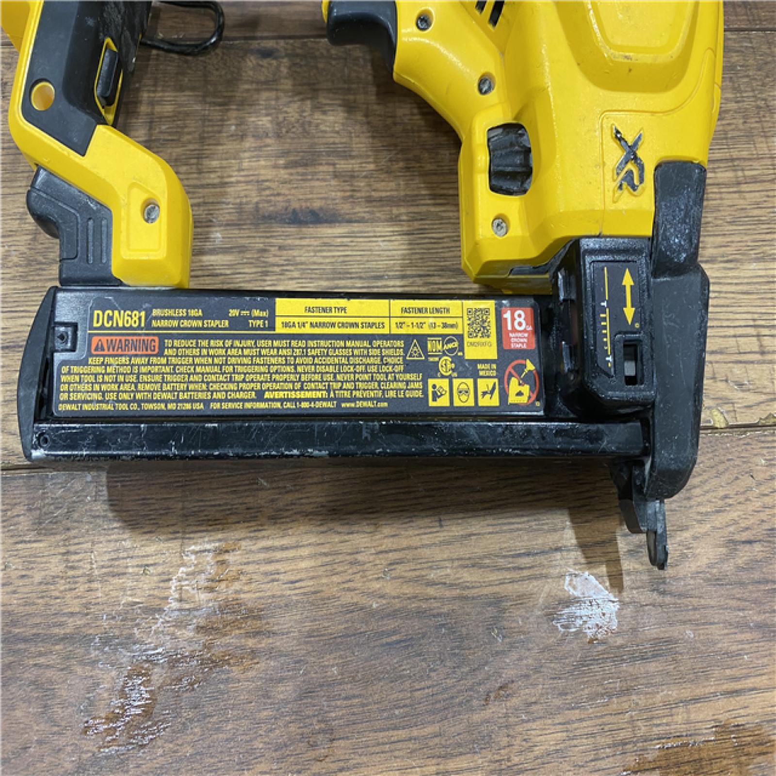 AS-IS DEWALT Cordless 18-Gauge Narrow Crown Stapler (Tool Only)