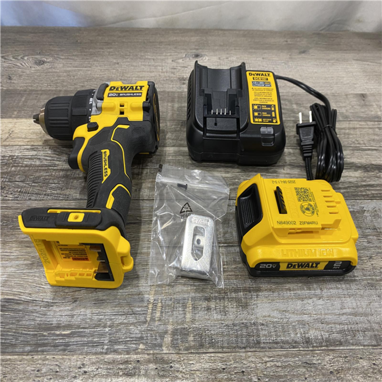AS-IS DEWALT Atomic 20V Lithium-Ion Cordless Compact 1/2 in. Drill/Driver Kit