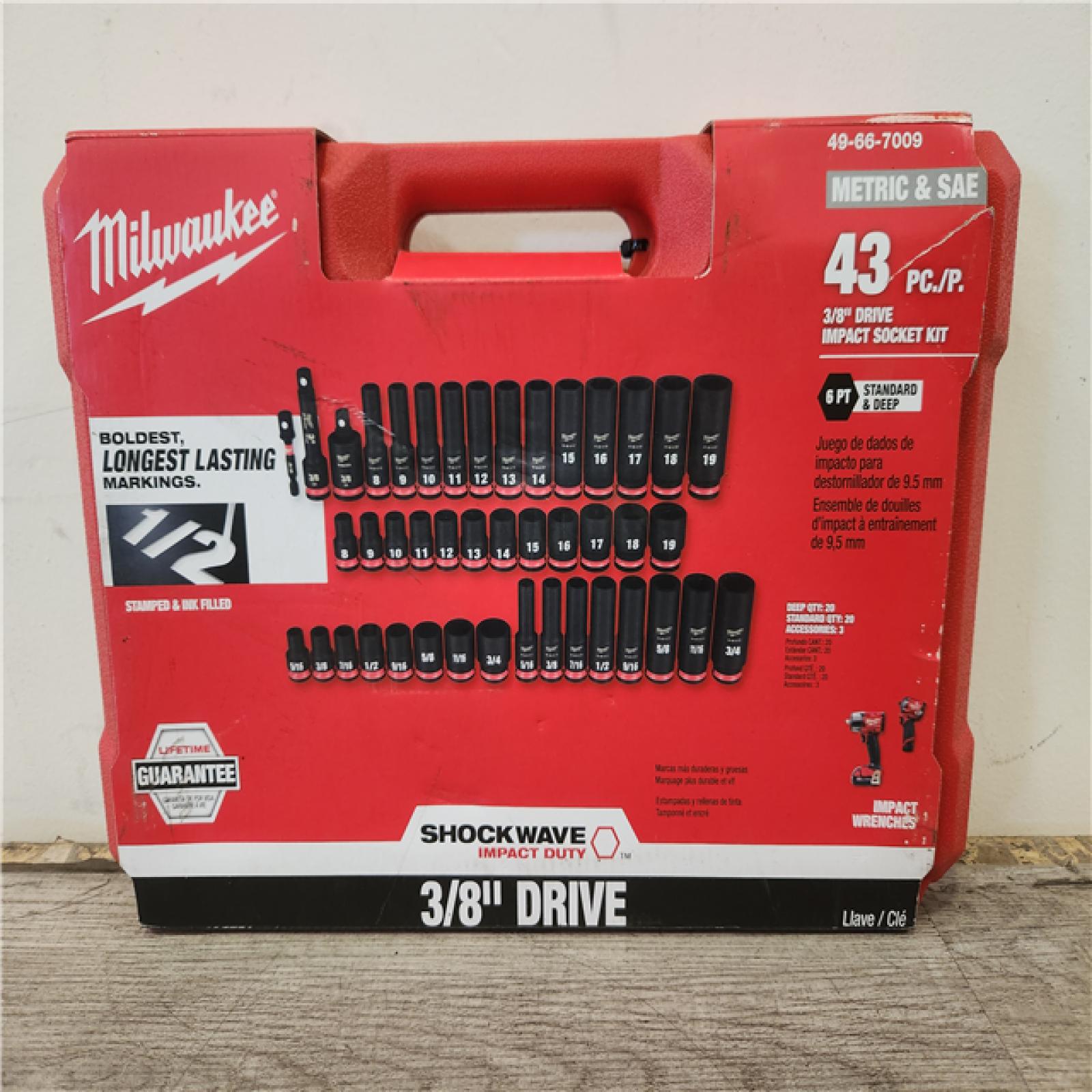 Phoenix Location SEALED Milwaukee SHOCKWAVE 3/8 in. Drive SAE and Metric 6 Point Impact Socket Set (43-Piece)