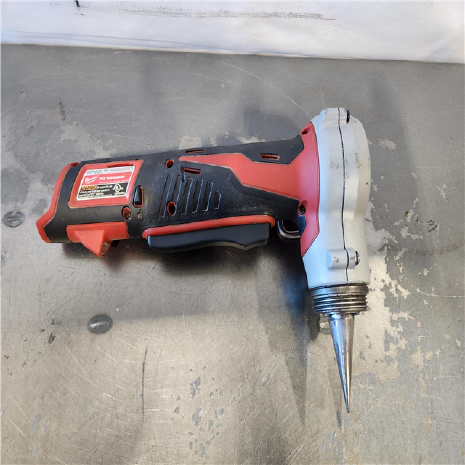AS-IS- Milwaukee M12 Cordless PEX Expansion Tool Kit