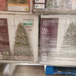 Phoenix AS-IS Christmas Pallet