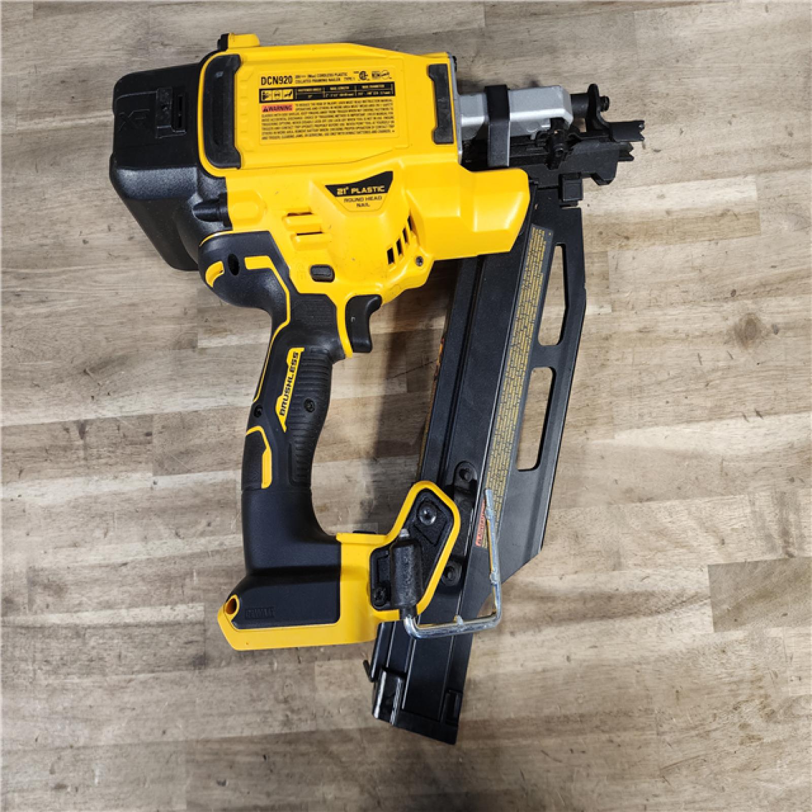 HOUSTON LOCATION - AS-IS DEWALT 20-Volt 21° Cordless Framing Nailer (Tool-Only)