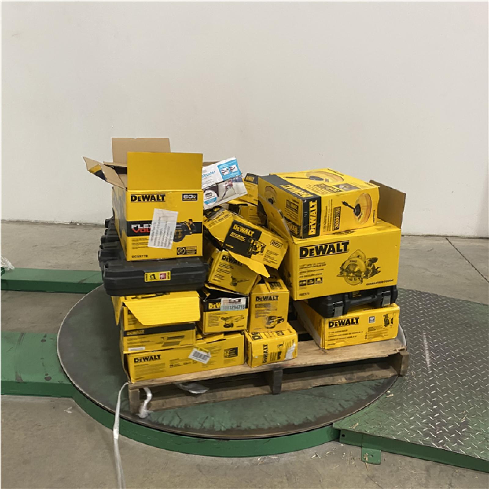 Dallas Location - As-Is Tool Pallet