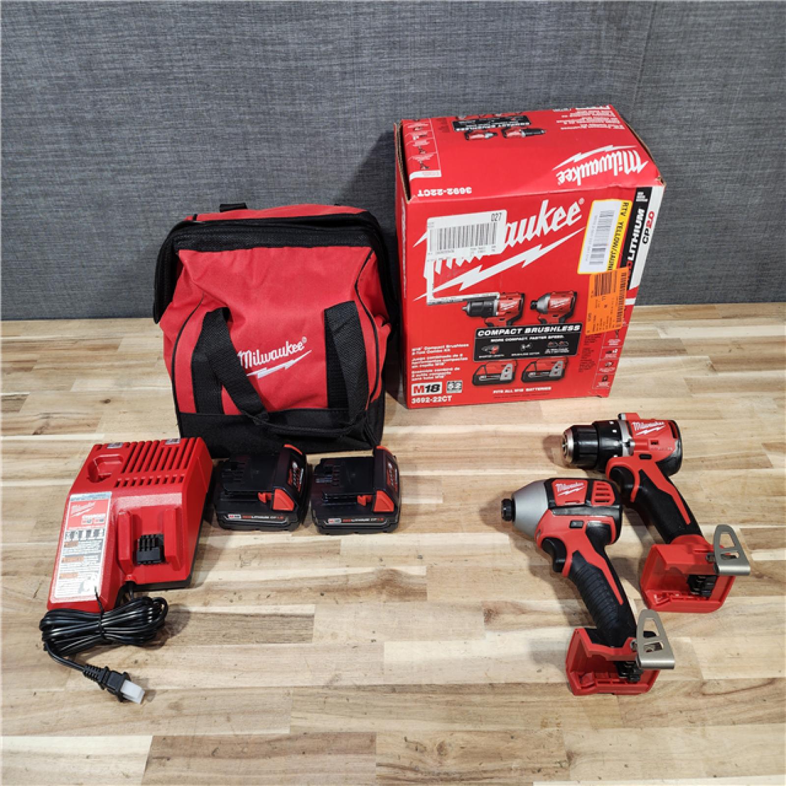 HOUSTON LOCATION - AS-IS Milwaukee 18V Lithium-Ion Brushless Cordless Compact Drill/Impact Combo Kit