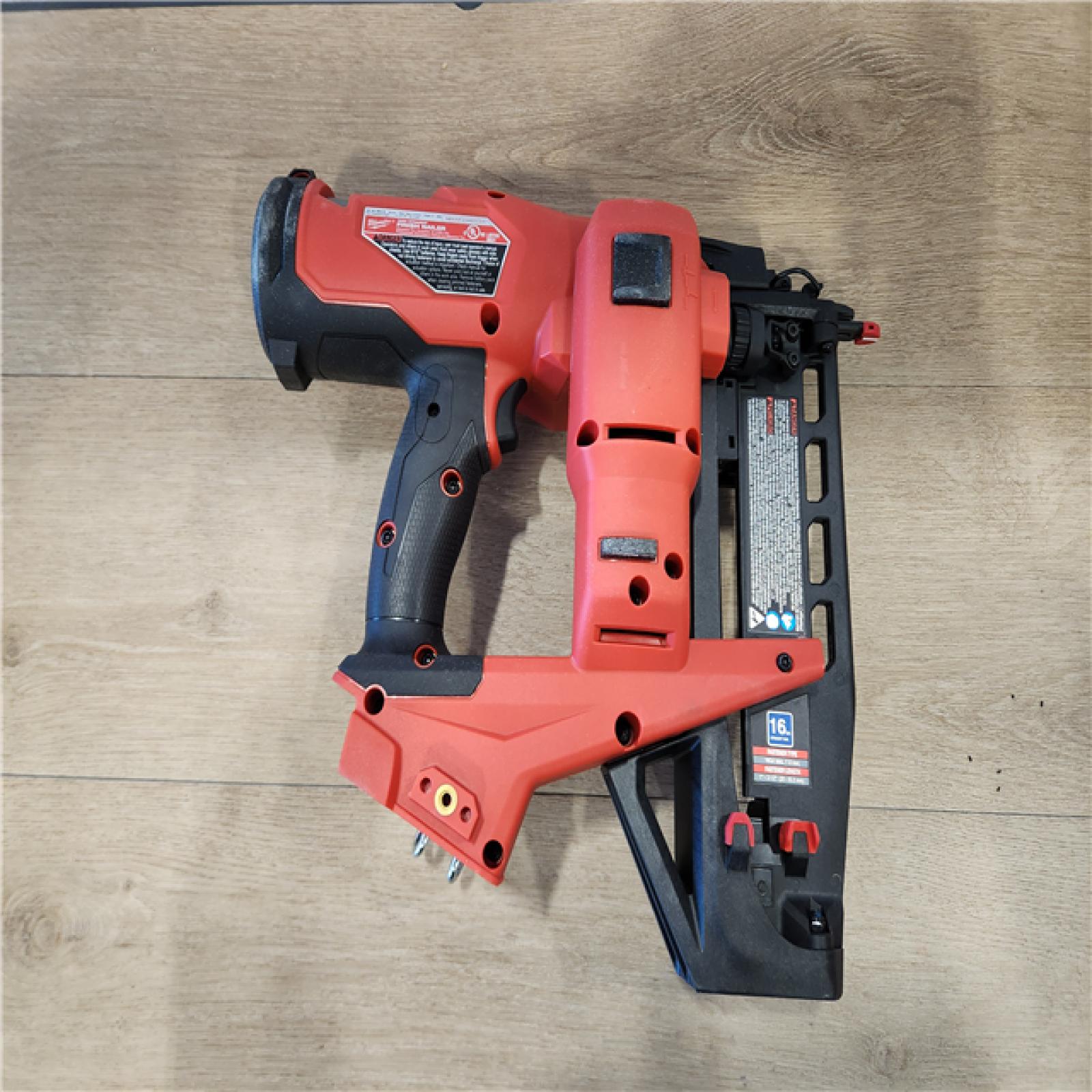AS-IS- Milwaukee FUEL 18-Volt Lithium-Ion Brushless Cordless Gen ll 16-Gauge Straight Finish Nailer (Tool Only)