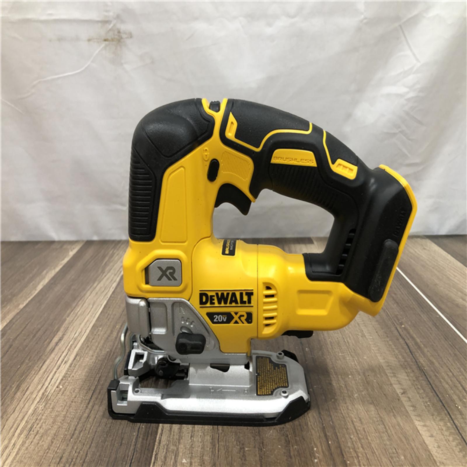 AS-IS DEWALT 20V MAX XR Cordless Brushless Jigsaw (Tool Only)