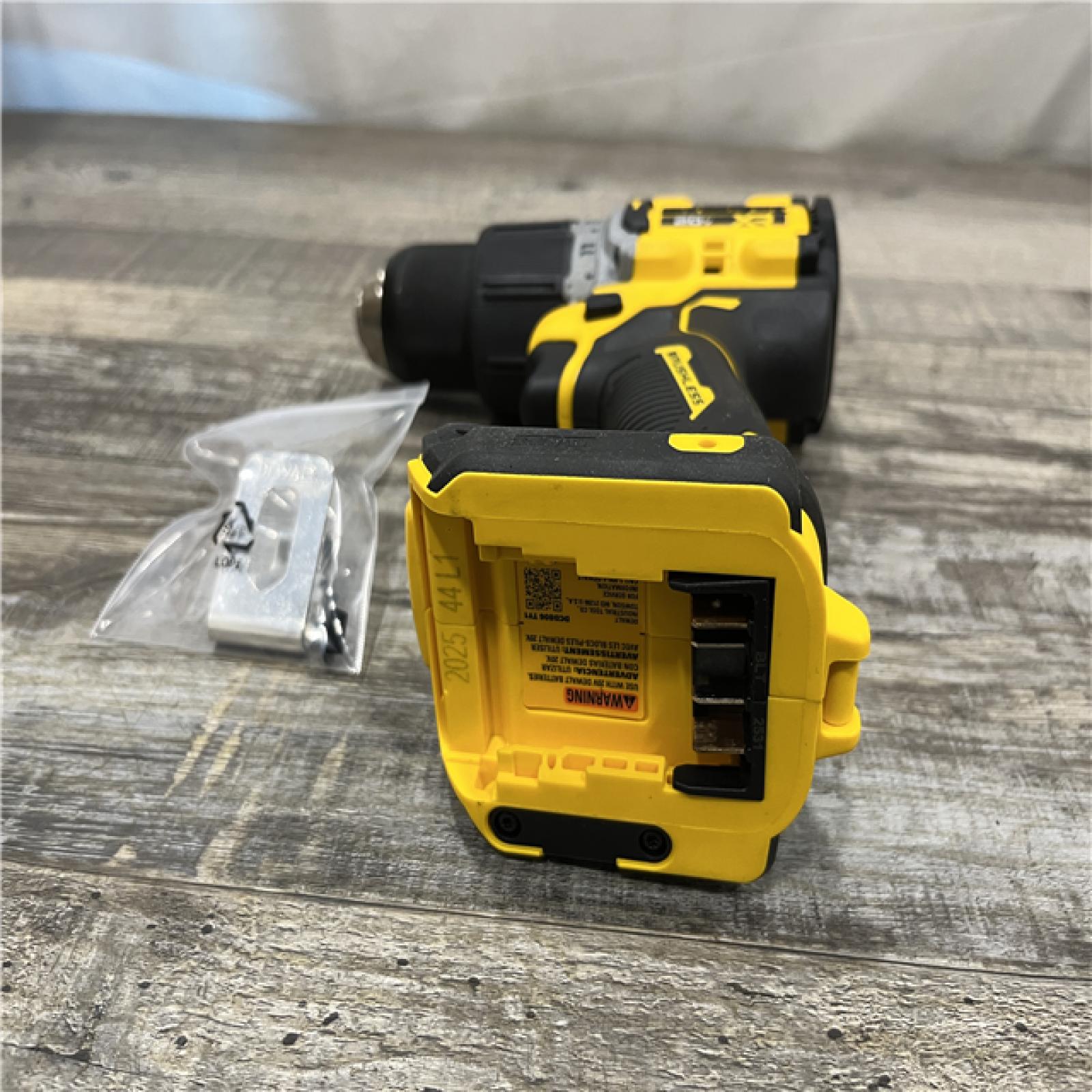 AS-IS DEWALT 20V XR Brushless Cordless 1/2 in. Hammer Drill (Tool-Only)