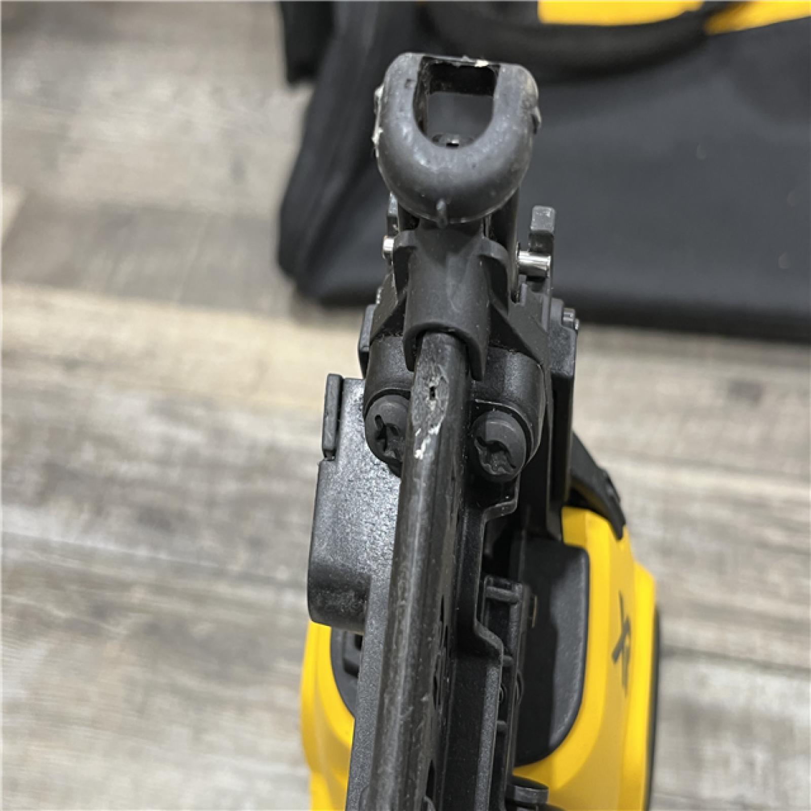 AS-IS DEWALT 20V MAX XR 16-Gauge Electric Cordless Angled Finishing Nailer Kit
