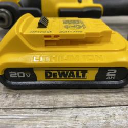 AS-IS DEWALT ATOMIC 20V MAX Cordless Brushless Oscillating Multi Tool Kit