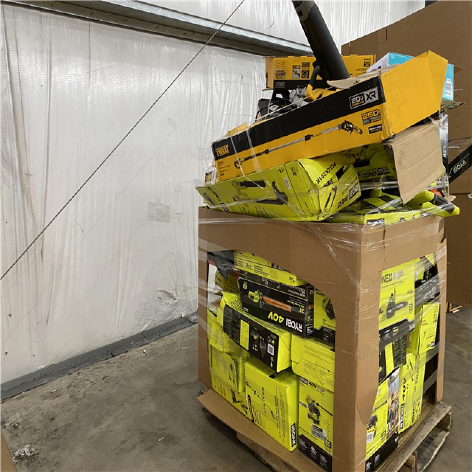 Houston Location AS IS - Tool Pallet