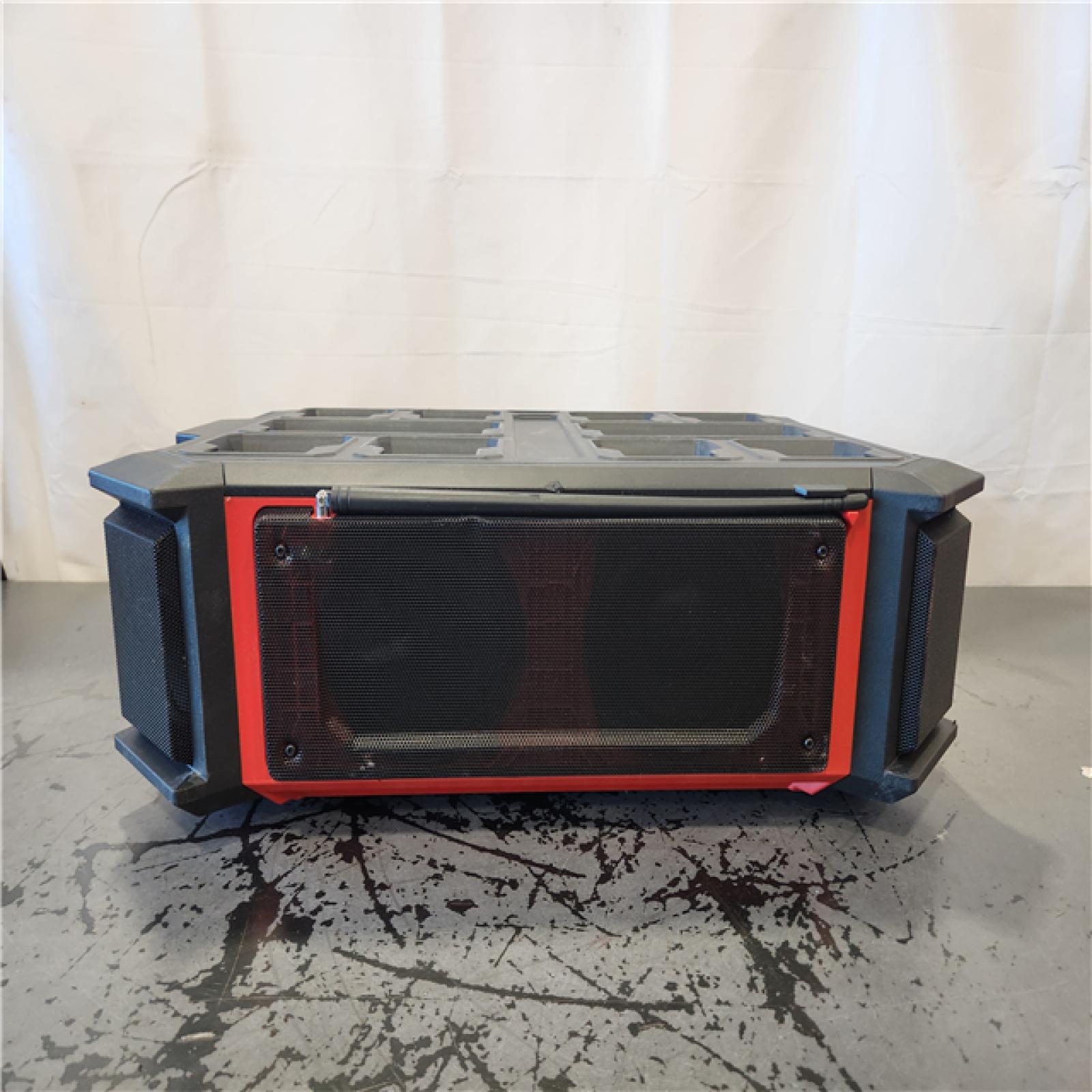 AS-IS- Milwaukee 18V M18 PACKOUT Lithium-Ion Cordless Radio + Charger (Tool Only)