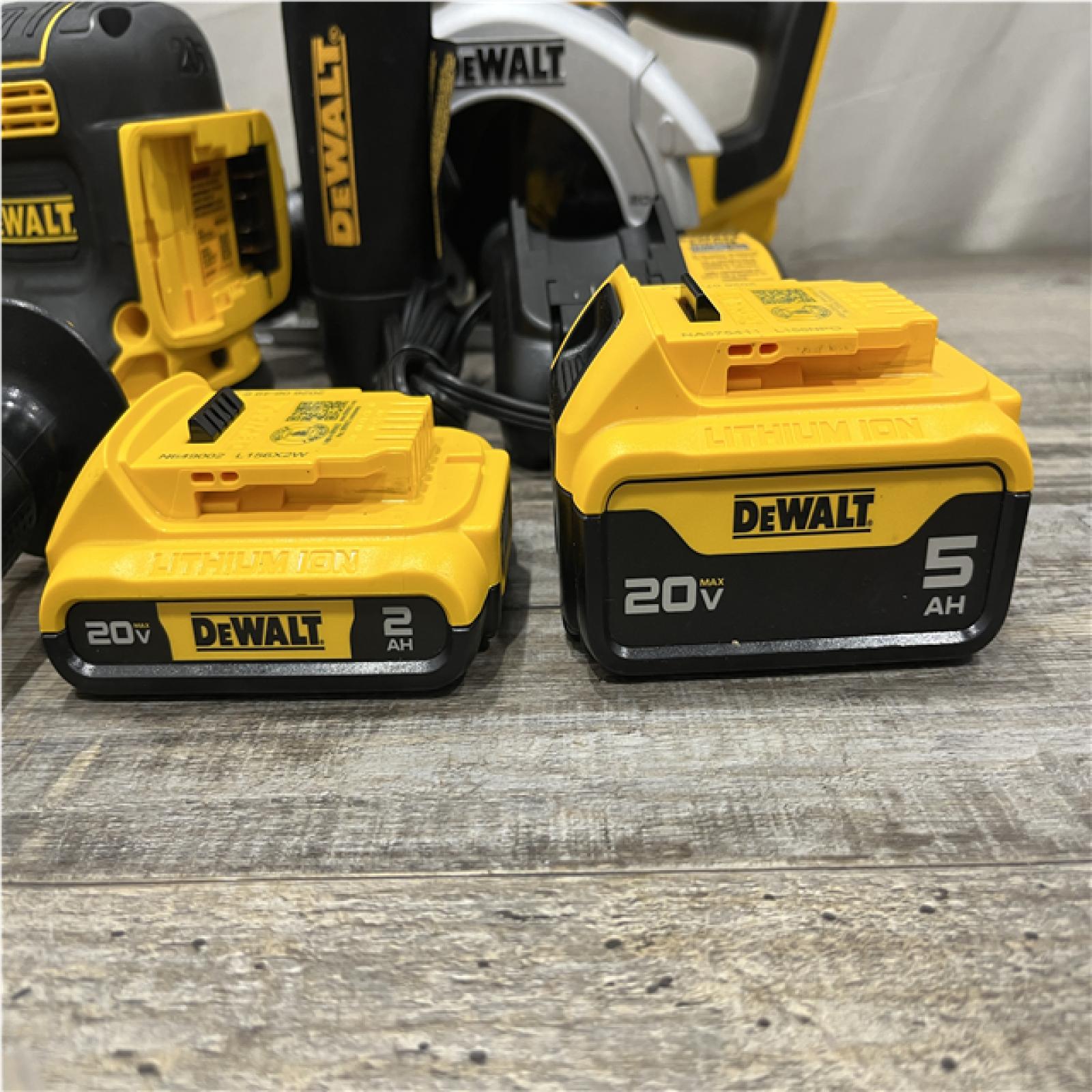 AS-IS DEWALT 20-Volt MAX ToughSystem Lithium-Ion 6-Tool Cordless Combo Kit