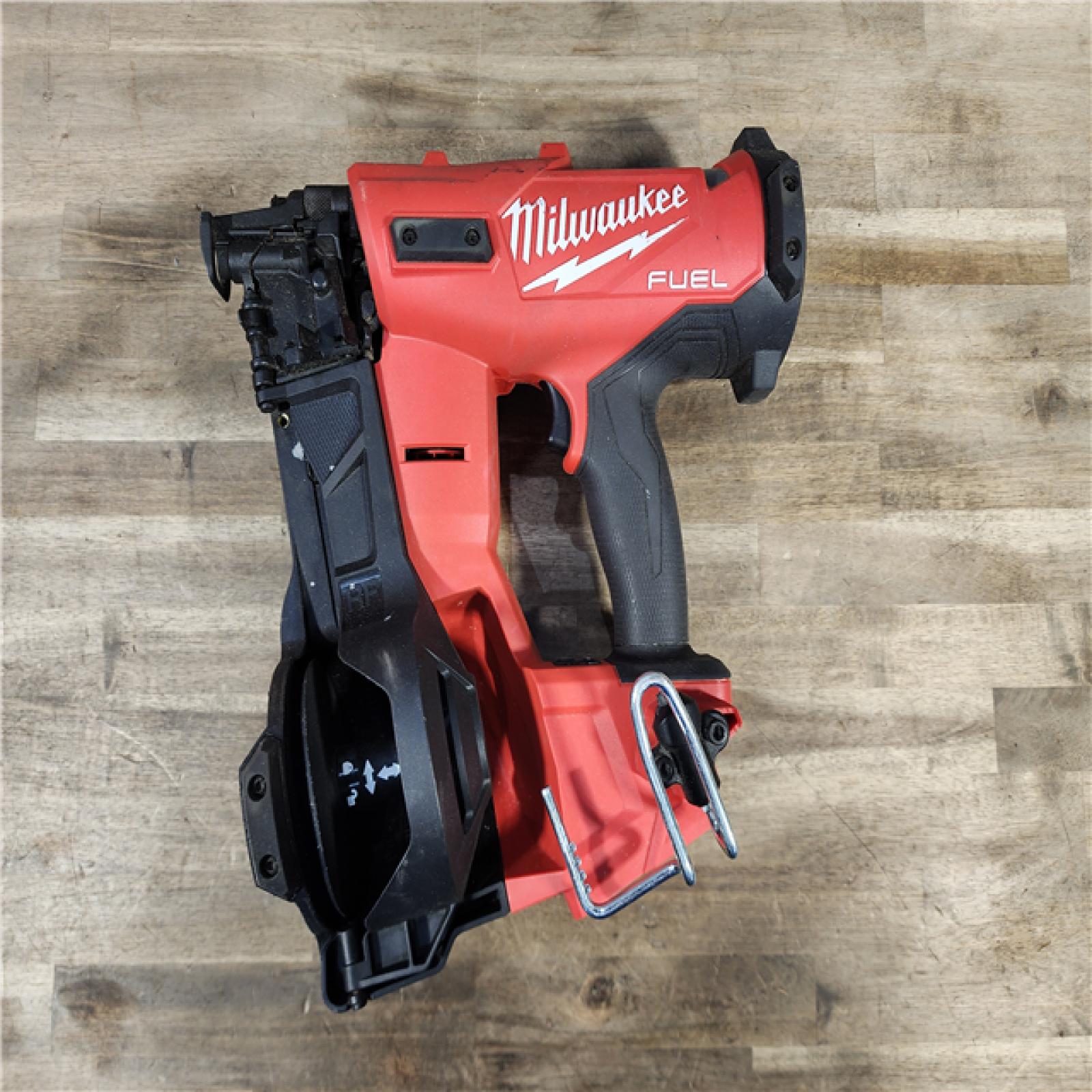 HOUSTON LOCATION - AS-IS Milwaukee M18 FUEL Coil Roofing Nailer (TOOL ONLY)
