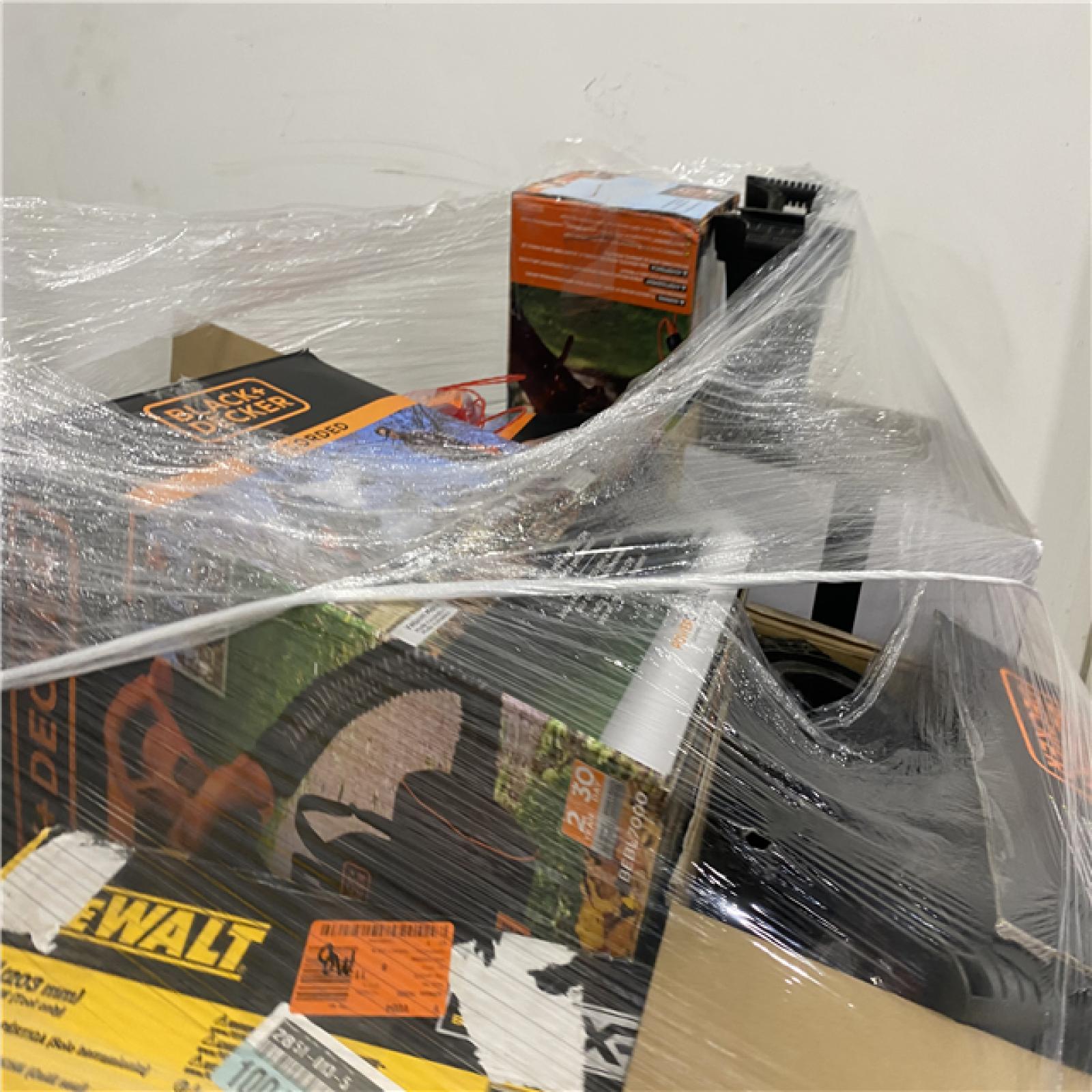 DALLAS LOCATION- AS-IS TOOLS PALLET