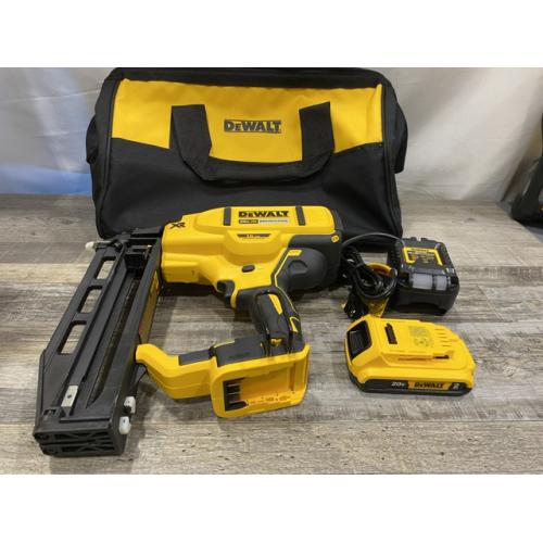 AS-IS DEWALT 20V MAX XR Lithium-Ion 16-Gauge Cordless Finish Nailer Kit