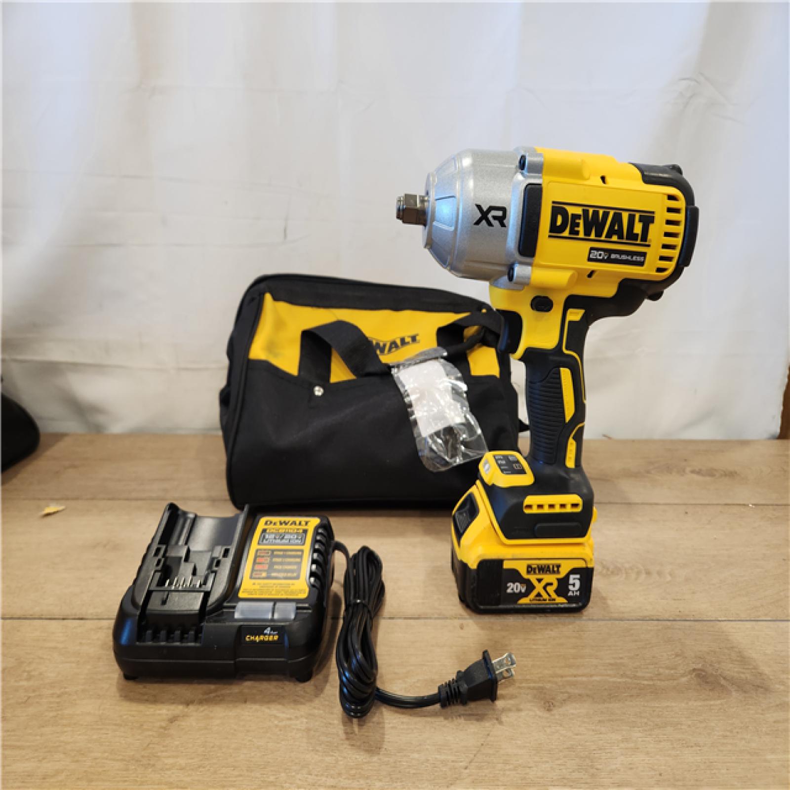 AS-IS- DEWALT 20V MAX Lithium-Ion Cordless 1/2 in. Impact Wrench Kit