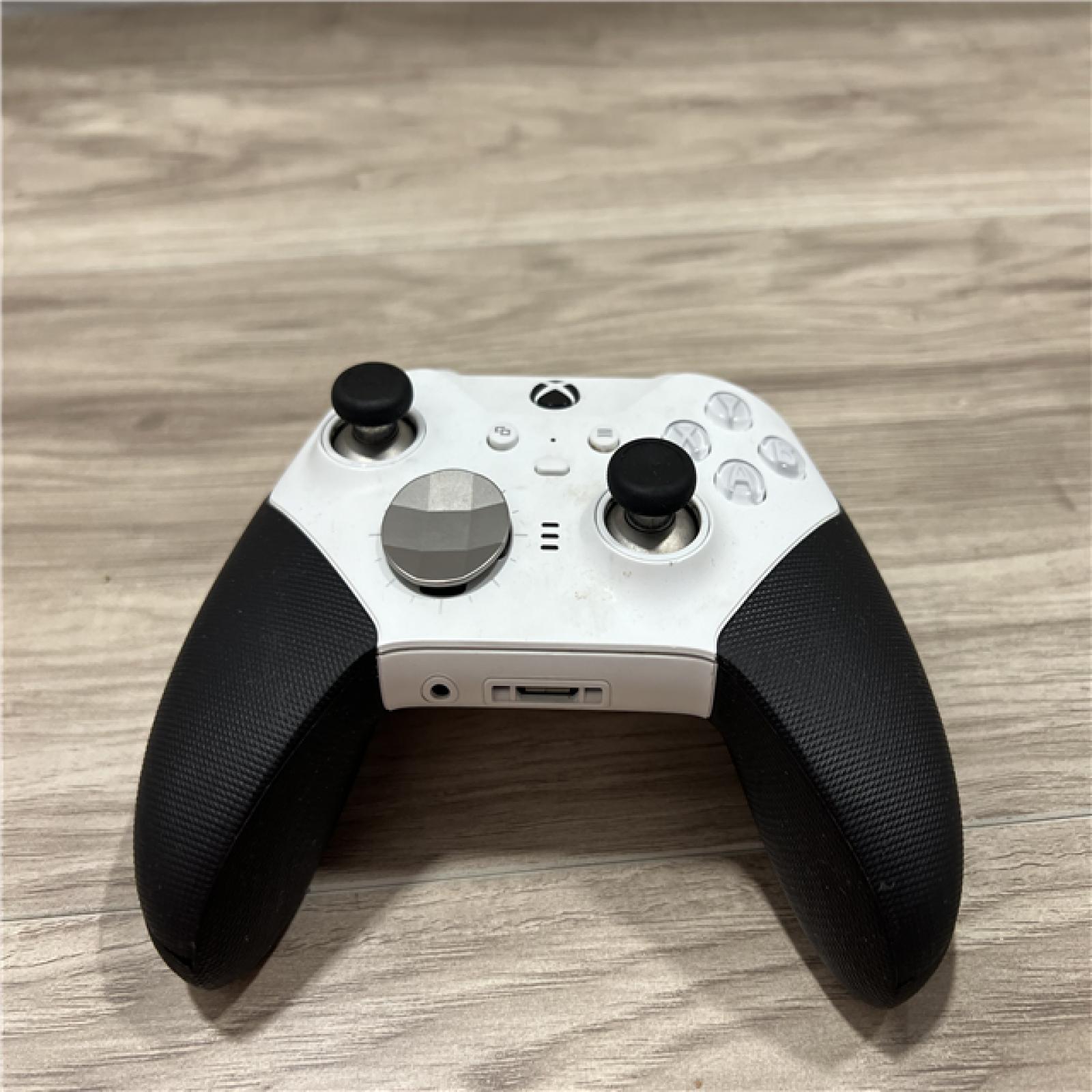 AS-IS Xbox Elite Series 2 Core Wireless Controller - White/Black
