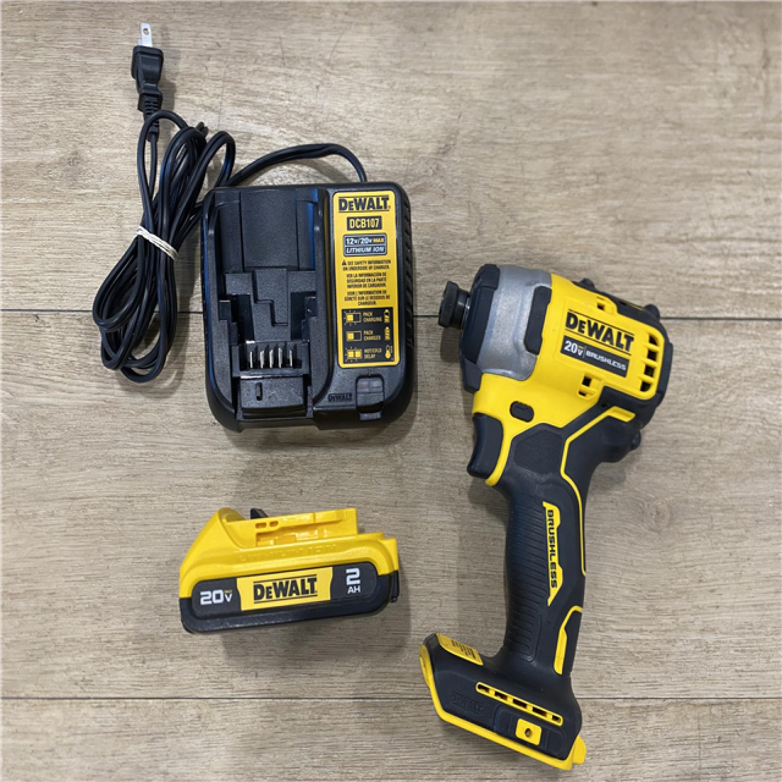 AS-IS DEWALT Atomic 20V Max Lithium-Ion Brushless Cordless Compact 1/4 in. Impact Driver Kit
