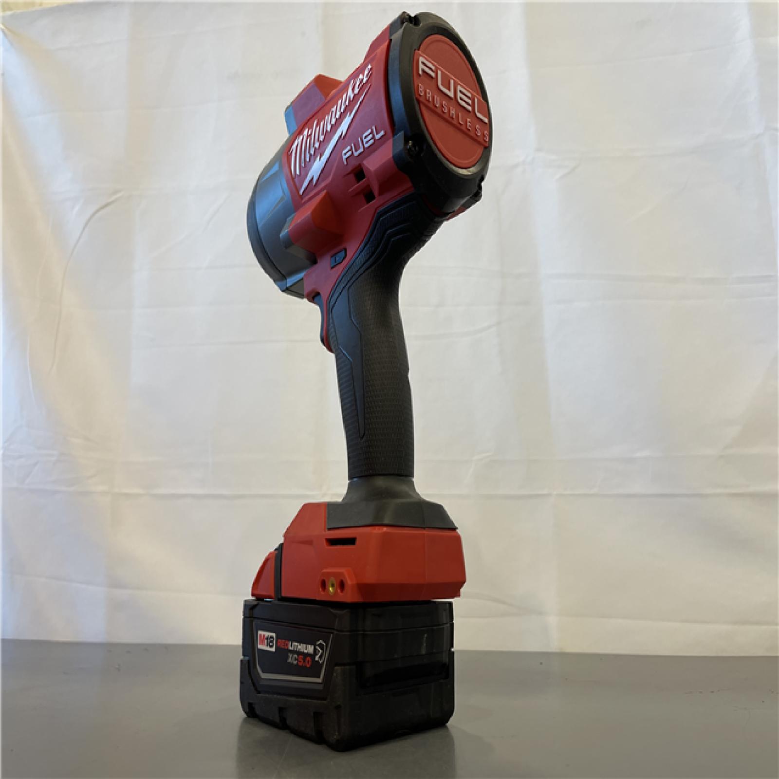 AS-IS - Milwaukee M18 1/2 in. Cordless Brushless High Torque Impact Wrench Kit (Battery & Charger)